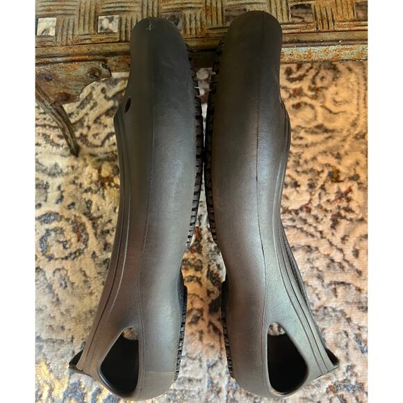 Crocs Kadee Flats ballet-inspired slip-on close toed shoes Black Sz 10 - Picture 2 of 10